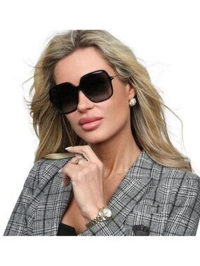 Gucci | Accessories | New Authentic Chic Black Sunglasses  display picture 1